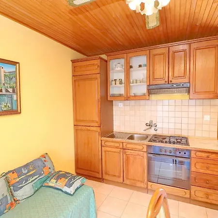 Charming Markota بريسبا